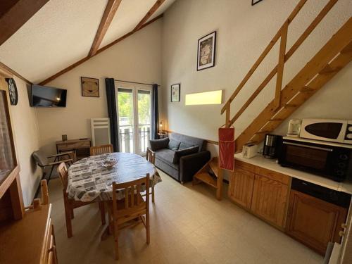 Laveissiere Apartment | Coquet studio mezzanine exposé sud avec animaux admis - FR-1-787-122