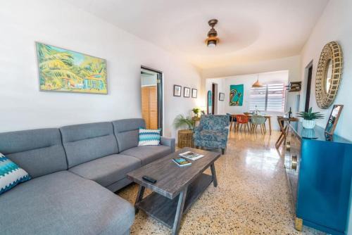 Stella House | Coral Casa just one block from the beach