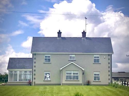 Enniskillen House | Corraglass House - close proximity to Cuilcagh