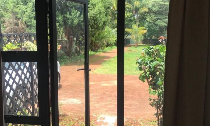 Harare House | Cosham guest house