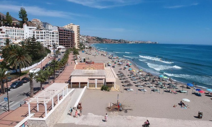 Torreblanca Apartment | Costa Holidays Beach