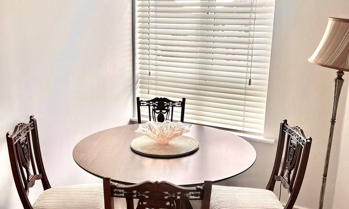 Swords Apartment | Cosy 2 Bed Apartment Close to Dublin Airport