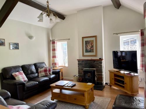 Betws-Y-Coed House | Cosy 2 Bedroom Cottage in Betws y Coed, Snowdonia