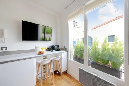 Suresnes Apartment | Cosy Apartment -1BR-2P- Suresnes