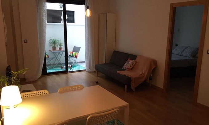 La Merced Apartment | Cosy Apartment , city Centre , parking .