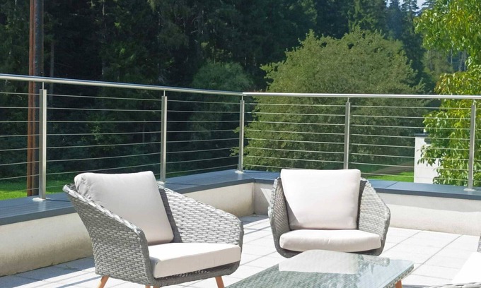 Landeck Apartment | Cosy apartment for 8 people with WIFI, TV and terrace
