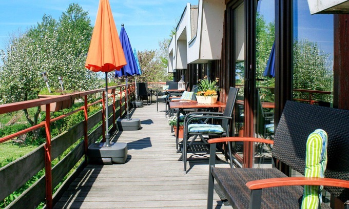 Friedrichskoog Apartment | Cosy apartment for 4 guests with WIFI, TV and terrace