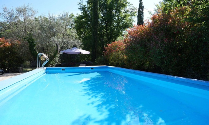 Montieri House | Cosy apartment in villa for 4 guests with pool, terrace and pets allowed
