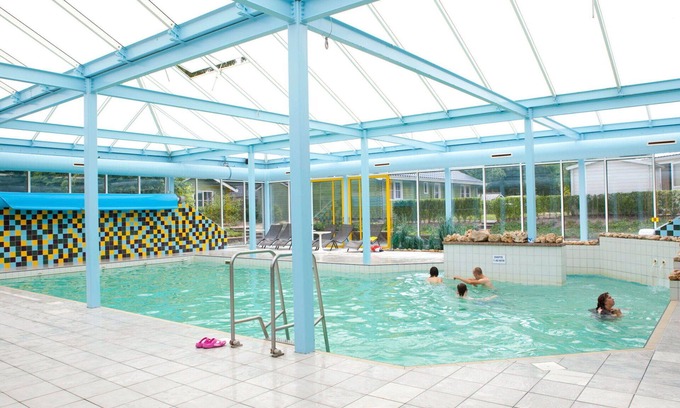 Belfeld House | Cosy apartment in villa for 4 guests with pool, WIFI, TV and terrace