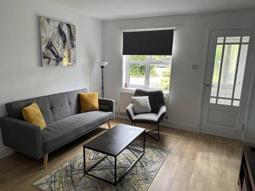Gloucester House | Cosy Home
