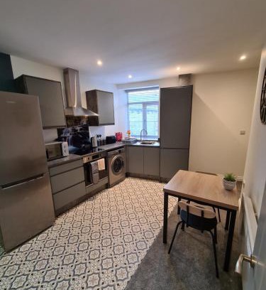 Mytholmroyd Apartment | Cosy Mytholmroyd Getaway