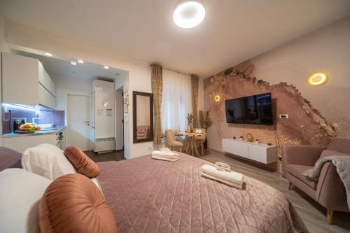 Donji Grad Apartment | Cosy&Private,30sec walk to MainSquare, Heart of Zagreb