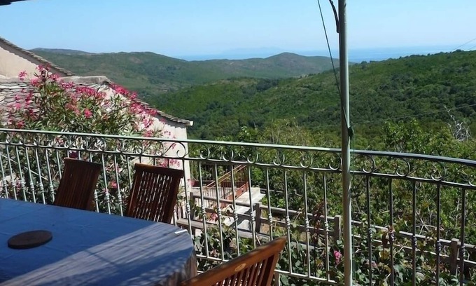 Cagnano House | Cottage, 7 seats, Village House, Cap Corse