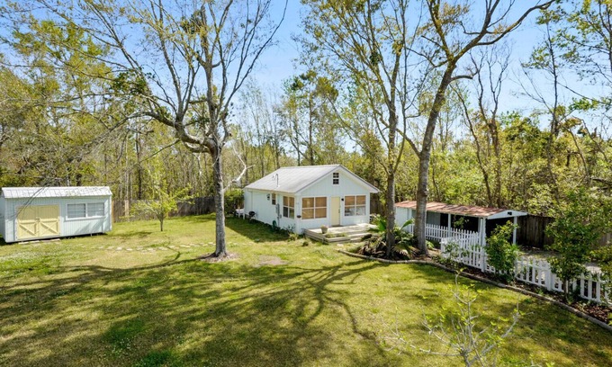 Waveland Cottage | Cottage Oasis less than a mile from the Waveland Beach