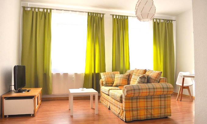 Cottbus Apartment | Cottbuser FeWo - EG.
