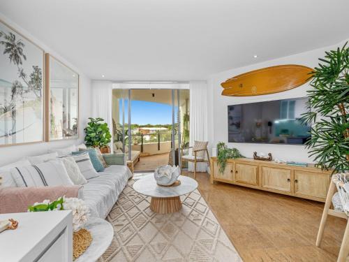 Casuarina Apartment | Cotton Beach 21 - Coastal Elegance with pool