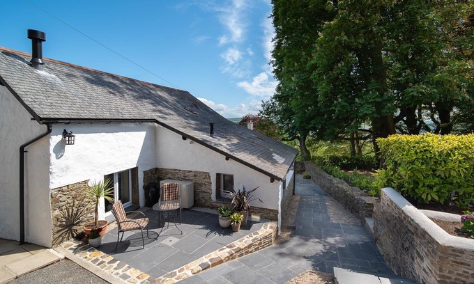 Barnstaple Cottage | Courtyard Cottage Barnstaple