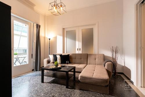 Moschato-Tavros Apartment | Cozy 3-BDR Flat at Tavros Metro - 10 Min to Center