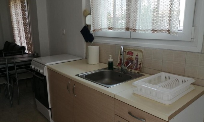 Paralia Dionysiou Apartment | Cozy apartment by the sea