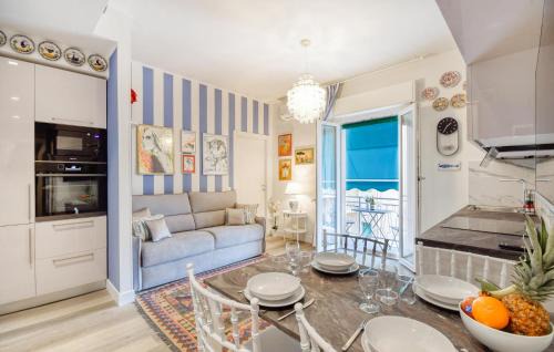 Chiavari Apartment | Cozy Apartment In Chiavari With Wifi