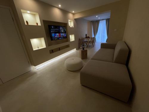 Vranjic Apartment | Cozy apartment Matijas with private parking and terrace