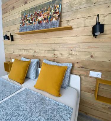 Pla del Bon Repos Apartment | Cozy Apartment with balcony