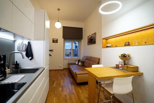 Prague 2 Apartment | Cozy apartment with garage