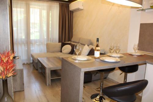 Burgas Apartment | Cozy by the Sea