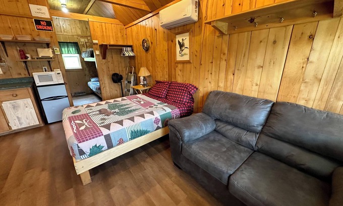 Fort Kent Cabin | Cozy Cabin 1