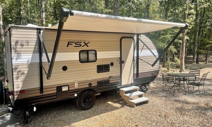 Broken Bow House | Cozy camper in the heart of Hochatown