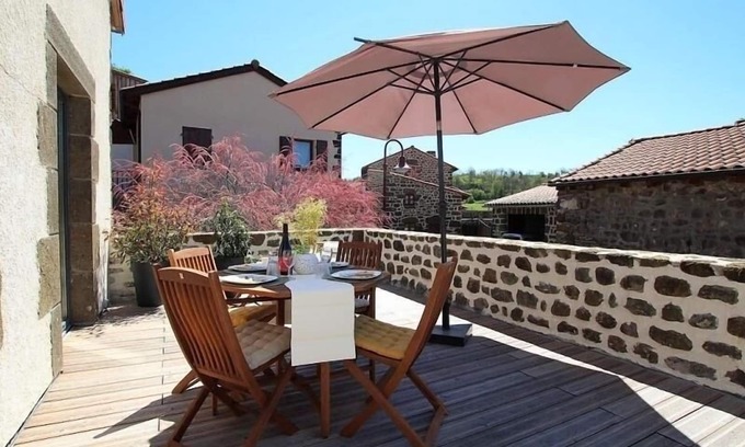 Polignac Cottage | Cozy Cottage with Sunny Terrace near UNESCO Heritage and Hiking Trails