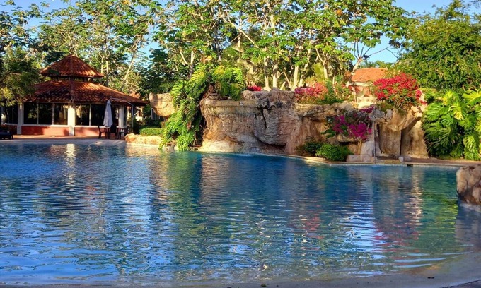 Guayacanes Apartment | Cozy & Family 3BR 2B, Sleep7, Near Beach, 2big Pool, Jacuzzy, Golf, Restasurant