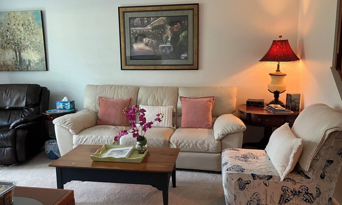Harrisburg House | Cozy Family 3BR near Hershey & Harrisburg for 5 ModernComforts Free Parking