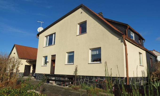 Suhl House | Cozy, family-friendly holiday home with a fireplace in the Thuringian Forest