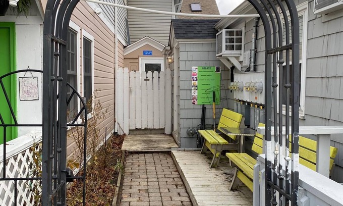 Saugatuck Apartment | Cozy Nook