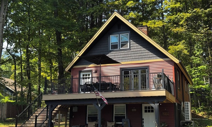 Lake George House | Cozy, pet friendly, newly renovated chalet home with shared beach & water views