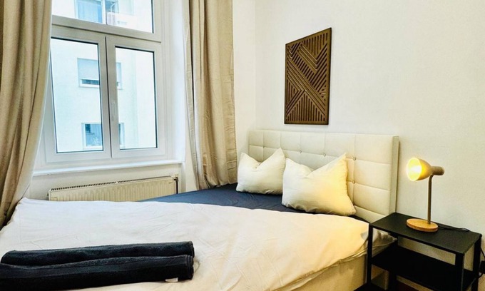 Hernals Apartment | Cozy Private Room | Shared Apt Near Stadthalle