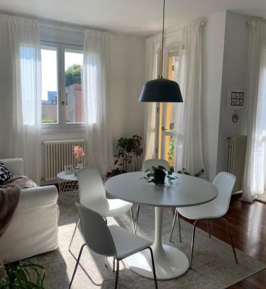 San Donato-San Vitale Apartment | Cozy Studio Apartment