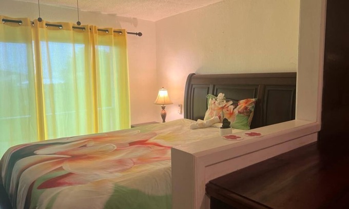 Rosendal Condo | Cozy Studio close distance to Magen Bay Beach