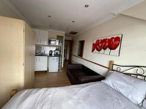 Shacklewell Apartment | Cozy Studio in Stoke Newington