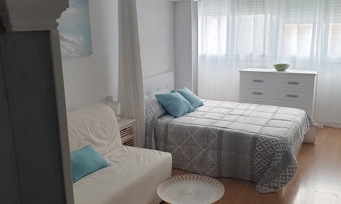 Torre del Mar Apartment | Cozy studio near the beach with swimming pool.