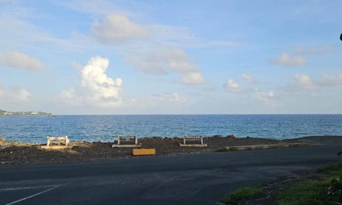 Lambeau Apartment | Cozy two bedroom apartment