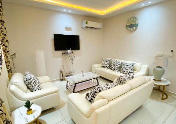 Douala Apartment | Cozy two bedroom apartment