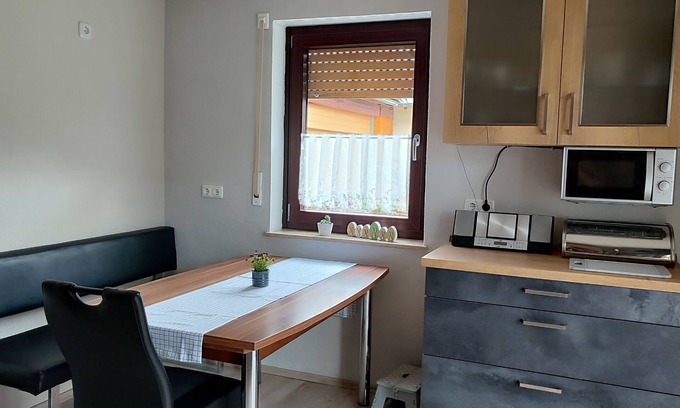 Riedenheim Apartment | Cozy vacation apartment (50sqm) in the countryside
