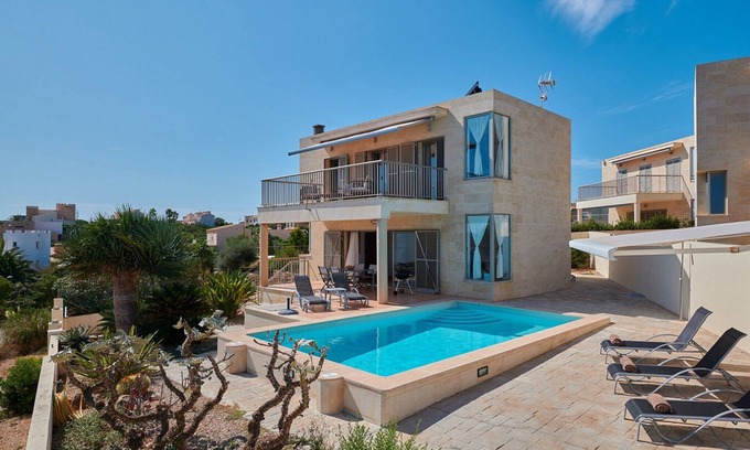 Cala Murada Villa | Cozy Vista Mar Azul by Cala Murada