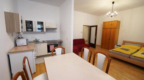 Hernals Apartment | CozyNite Premium Apartment Hernals 1