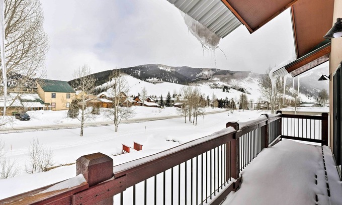 Crested Butte South Condo | Crested Butte South Condo w/View: 10 Mi to Skiing