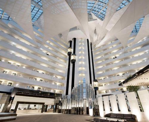 Burswood Hotel | Crown Metropol Perth