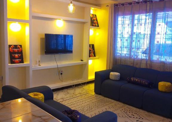 Shanzu Bed & Breakfast | Crown Villa Shanzu