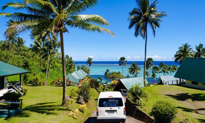 Namanggumanggua Hotel | Crusoe's Retreat